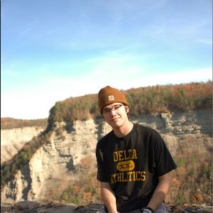 Meet your Posher, Caleb